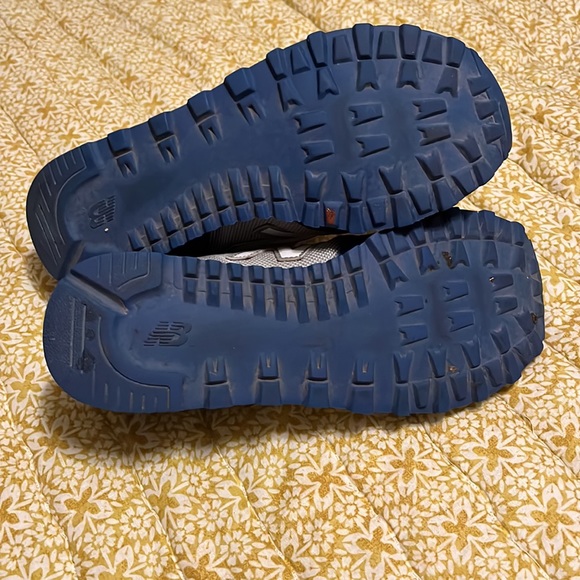 New Balance women’s sneakers size 7 - Picture 7 of 7